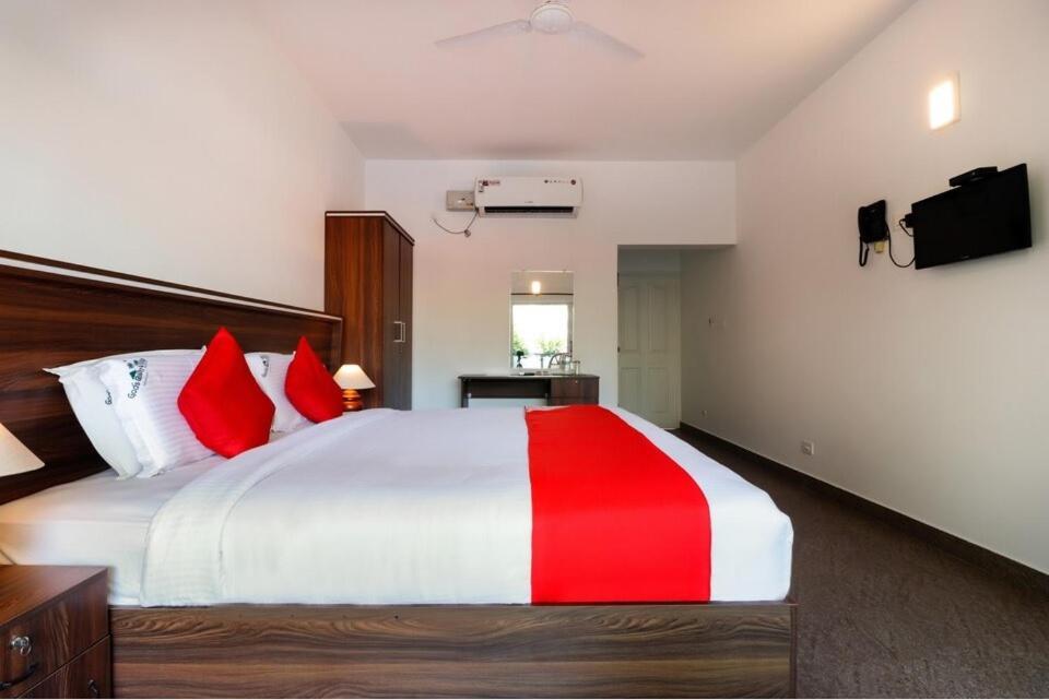 Godsown Villa Kovalam Ngoại thất bức ảnh